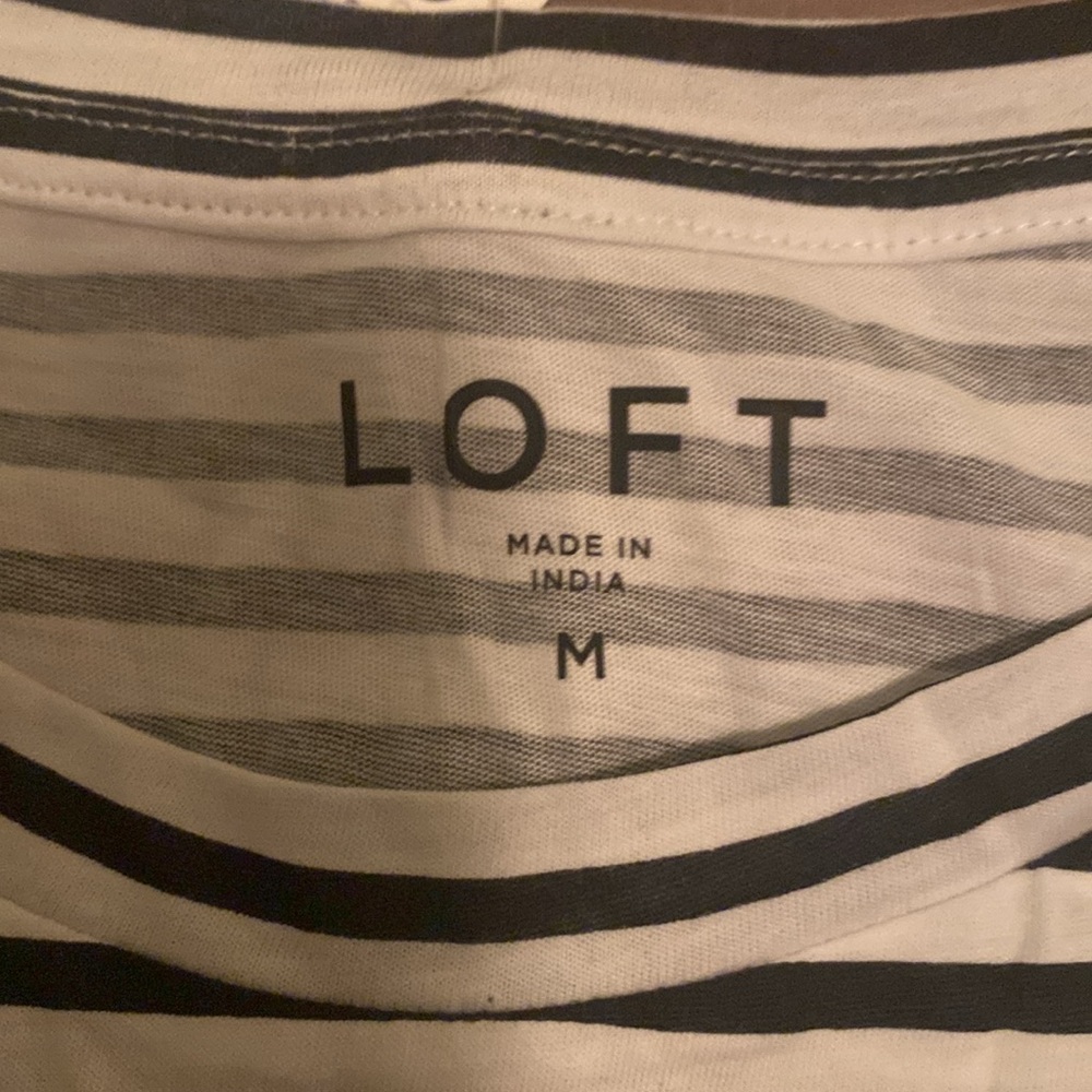 New Black and white striped shirt - Picture 2 of 4